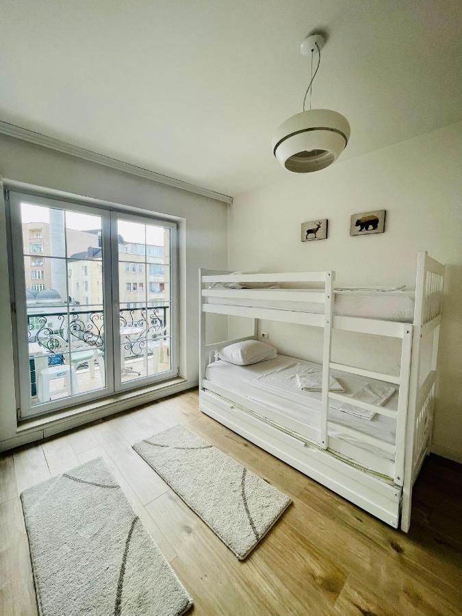 4 Llullat - City Center Apartment Pristina Esterno foto
